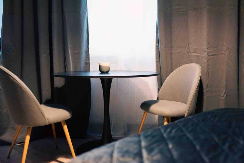 Cozy Studio In The Heart Of Bucharest Leilighet Eksteriør bilde
